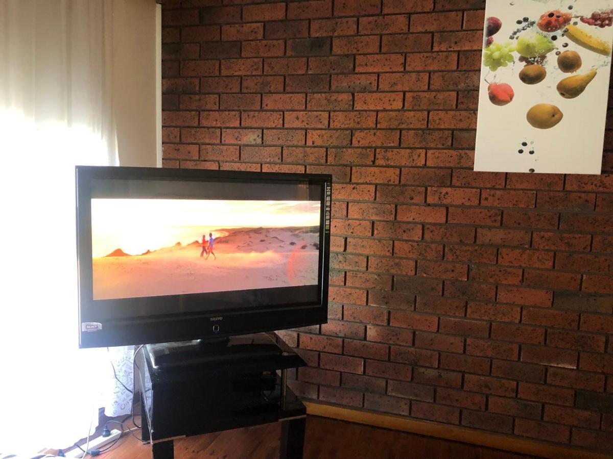Апартаменты Golden House Спрингвейл Экстерьер фото